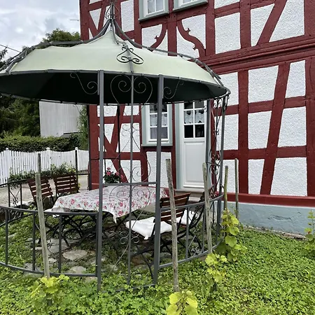 Dorfhaeuschen An Der Kirche Prázdninový dům Weinähr